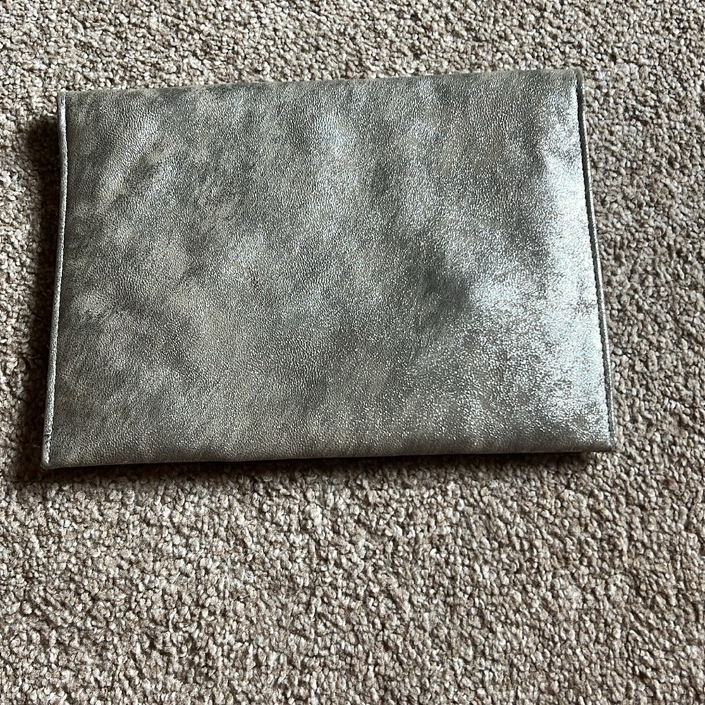 Envelope Clutch - Picture 2 of 3